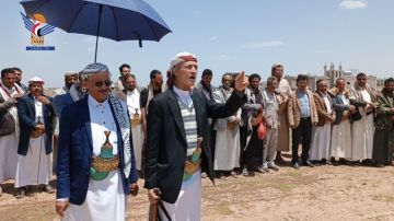 ذمار.. إنهاء قضية قتل بين آل الشعيبي من وصاب العالي وآل عمران من عنس ذمار.. إنهاء قضية قتل بين آل الشعيبي من وصاب العالي وآل عمران من عنس