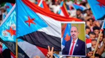 جنوبيون موعدنا مليونية يوليو.. الشعب يكسر قيود الوصاية جنوبيون موعدنا مليونية يوليو.. الشعب يكسر قيود الوصاية