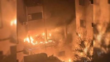 مقتل 10 فلسطينيين بينهم طفل في غارة إسرائيلية مقتل 10 فلسطينيين بينهم طفل في غارة إسرائيلية