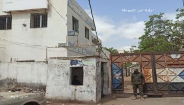 ضبط متهم بسرقة منازل في الحوطة بلحج ضبط متهم بسرقة منازل في الحوطة بلحج