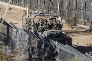 سوريا ..العدو الإسرائيلي يتوغل في ريف القنيطرة الجنوبي سوريا ..العدو الإسرائيلي يتوغل في ريف القنيطرة الجنوبي