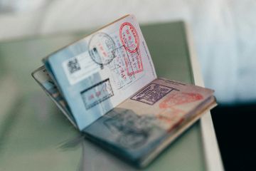 صدمة جديدة للمصريين.. جواز السفر يتراجع في التصنيف العالمي صدمة جديدة للمصريين.. جواز السفر يتراجع في التصنيف العالمي