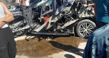 استشهاد 4 فلسطينيين وإصابة آخرين في قصف للعدو الإسرائيلي استهدف مركبتين مدنيتين في غزة وخانيونس استشهاد 4 فلسطينيين وإصابة آخرين في قصف للعدو الإسرائيلي استهدف مركبتين مدنيتين في غزة وخانيونس