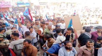ردفان تتمسك بالثوابت الوطنية وترفض الوصاية.. وتجديد التأكيد على الوقوف خلف الرئيس الزبيدي