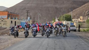 جماهير السوم تستنكر التدهور المستمر في الأوضاع المعيشية والاقتصادية جماهير السوم تستنكر التدهور المستمر في الأوضاع المعيشية والاقتصادية