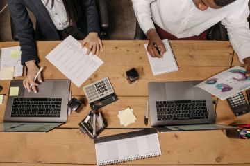 أبرز المهارات التي تجعلك شخصا لا يمكن الإستغناء عنه في العمل