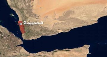غارات سعودية على مدينة الحديدة غربي اليمن غارات سعودية على مدينة الحديدة غربي اليمن