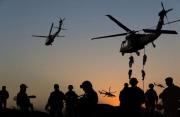 الولايات المتحدة تعزز وجودها العسكري لمواجهة مليشيا الحوثي وإيران الولايات المتحدة تعزز وجودها العسكري لمواجهة مليشيا الحوثي وإيران