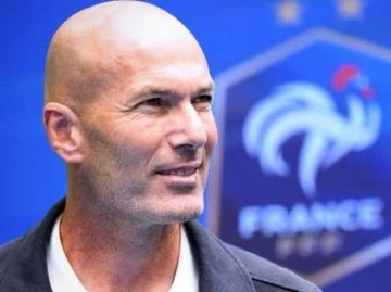 زين الدين زيدان مدربا لمنتخب فرنسا زين الدين زيدان مدربا لمنتخب فرنسا