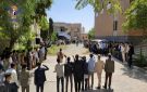 وقفة في جامعة حجة تنديدا بالعدوان السعودي على مطار صنعاء