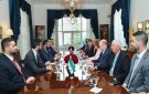 الشرع يلتقي مبعوث أمريكا في أنقرة