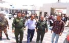 مدير عام خور مكسر يستقبل وكيل وزارة الداخلية لقطاع الخدمات المدنية ويطلعان على سير العمل بمركز الأحوال المدنية