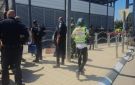 استشهاد شاب فلسطيني بزعم محاولته طعن شرطي باللد