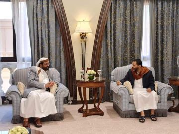 السعودية تحظر عودة نشاط شركة الأحمر لمأرب وسط استمرار قطع الاتصالات والإنترنت السعودية تحظر عودة نشاط شركة الأحمر لمأرب وسط استمرار قطع الاتصالات والإنترنت