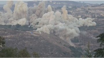 العدو الإسرائيلي ينفذ تفجيرات كبيرة وتجريف وقصف مدفعي في بلدات الجنوب اللبناني العدو الإسرائيلي ينفذ تفجيرات كبيرة وتجريف وقصف مدفعي في بلدات الجنوب اللبناني