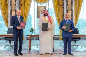 الثالوث الإقليمي والمشروع الغربي: قراءة في الممارسة والأيديولوجيا الثالوث الإقليمي والمشروع الغربي: قراءة في الممارسة والأيديولوجيا