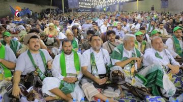 الحديدة.. الأحوال المدنية والمرور والإصدار الآلي يحتفون بذكرى المولد النبوي الحديدة.. الأحوال المدنية والمرور والإصدار الآلي يحتفون بذكرى المولد النبوي