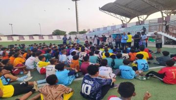 تواصل البرنامج التدريبي لمركز تدريب وتطوير المواهب الكروية بعدن تواصل البرنامج التدريبي لمركز تدريب وتطوير المواهب الكروية بعدن