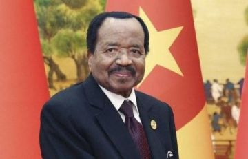 الرئيس الكاميروني يعود إلى بلاده بعد غياب 73 يوما الرئيس الكاميروني يعود إلى بلاده بعد غياب 73 يوما