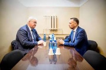 وزيرا خارجية أوكرانيا وبلجيكا يجريان محادثات وزيرا خارجية أوكرانيا وبلجيكا يجريان محادثات