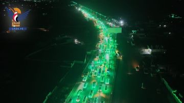 مسير ضوئي لمركبات مزينة بالأنوار المحمدية في تعز احتفاء بالمولد النبوي