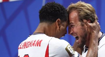 هاري كاين يتوج بجائزة أفضل لاعب في ألمانيا لعام 2026