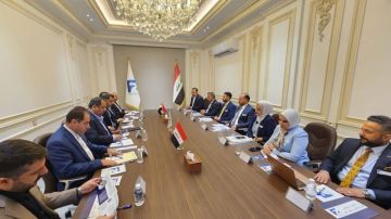 إيران والعراق يتفقان على تسريع إنشاء المنطقة الحرة المشتركة إيران والعراق يتفقان على تسريع إنشاء المنطقة الحرة المشتركة