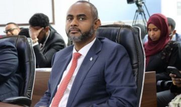 عبد القادر محمد نور جامع رئيسا جديدا لمجلس الشعب الصومالي عبد القادر محمد نور جامع رئيسا جديدا لمجلس الشعب الصومالي