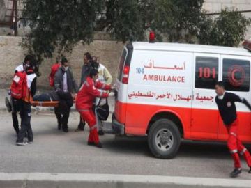 إصابة ثلاث فلسطينيات برصاص الاحتلال جنوب الخليل إصابة ثلاث فلسطينيات برصاص الاحتلال جنوب الخليل