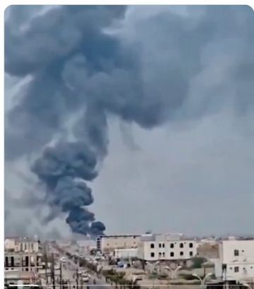 انفجارات تهز معسكرا سعوديا جديدا بالخوخة انفجارات تهز معسكرا سعوديا جديدا بالخوخة