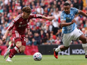 ليفربول يواصل تعثره ويسقط بفخ التعادل أمام نوتنغهام في الدوري الإنجليزي ليفربول يواصل تعثره ويسقط بفخ التعادل أمام نوتنغهام في الدوري الإنجليزي