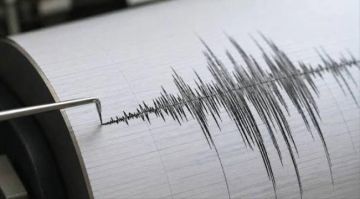 زلزال بقوة 6.2 درجات يهز شرق خليج عدن زلزال بقوة 6.2 درجات يهز شرق خليج عدن
