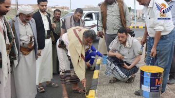 محافظ البيضاء يدشن أعمال تجديد وتحسين طلاء الشوارع الرئيسية محافظ البيضاء يدشن أعمال تجديد وتحسين طلاء الشوارع الرئيسية