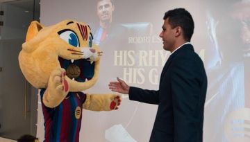 برشلونة يفاجئ جماهيره بهدية قبل مواجهة الأهلي