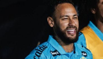 نيمار يشعل أجواء كأس البرازيل.. مشادة مع جماهير ريمو بعد الفوز