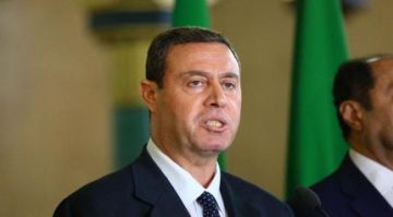 وفاة سفير فلسطين لدى مصر دياب اللوح وفاة سفير فلسطين لدى مصر دياب اللوح