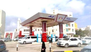 شركة النفط بعدن: لا توجد أزمة بترول.. وتزويد 42 محطة اليوم