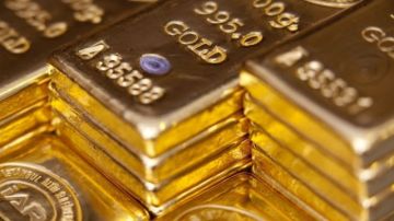 ارتفاع الذهب بدعم تراجع الدولار وترقب بيانات التضخم ارتفاع الذهب بدعم تراجع الدولار وترقب بيانات التضخم
