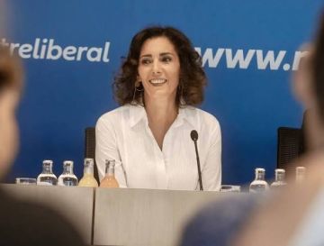 مفوضة أوروبية تدين استيلاء العدو الإسرائيلي على مركز تدريب قلنديا في القدس الشرقية مفوضة أوروبية تدين استيلاء العدو الإسرائيلي على مركز تدريب قلنديا في القدس الشرقية
