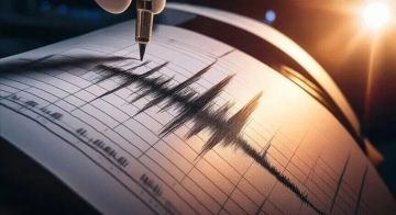 زلزال بقوة 5.7 درجات يضرب إندونيسيا زلزال بقوة 5.7 درجات يضرب إندونيسيا