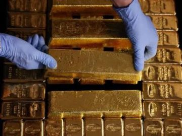 حيازات المركزي الروسي من الذهب تنخفض لأدنى مستوى حيازات المركزي الروسي من الذهب تنخفض لأدنى مستوى
