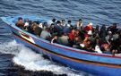 المغرب يوقف عشرات المهاجرين قرب سبتة