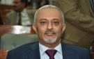 الوهباني يعزي في وفاة الشيخ أحمد القرشي
