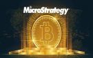استراتيجي تواصل بيع البيتكوين والأسهم لتعزيز احتياطياتها