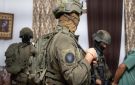 العدو الإسرائيلي يعتقل 7 فلسطينيين ويقتحم عدة مناطق بالضفة - ye