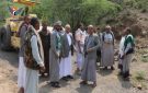 المساوى والجنيد يطلعان على سير العمل بمشروع ترميم طريق هجدة - البرح في مقبنة - ye