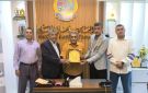 البنك الأهلي اليمني بعدن يكرم القامة الإعلامية الرياضية ناصر محمد عبدالله