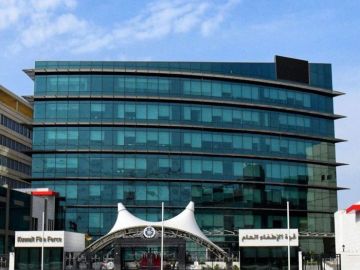 الكويت: السيطرة على حريق في مجمع سكني استهدف بمسيرة معادية الكويت: السيطرة على حريق في مجمع سكني استهدف بمسيرة معادية