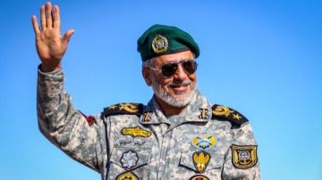 سياري: مضيق هرمز لا يزال تحت سيطرة إيران والعدو لن ينجح فيه سياري: مضيق هرمز لا يزال تحت سيطرة إيران والعدو لن ينجح فيه