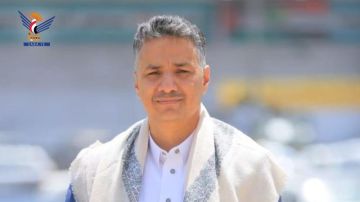القائم بأعمال رئيس الخطوط الجوية اليمنية: ثورة 21 سبتمبر جسدت معاني الحرية والاستقلال واقعا ملموسا القائم بأعمال رئيس الخطوط الجوية اليمنية: ثورة 21 سبتمبر جسدت معاني الحرية والاستقلال واقعا ملموسا